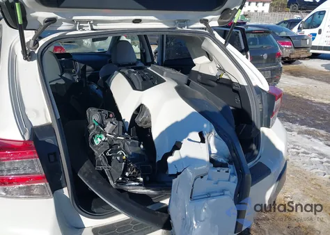 2021 Subaru Crosstrek Limited z USA, uszkodzony, nr VIN JF2GTHMC9M8283158